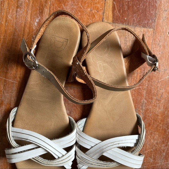 DLG White Silver Brown Braided Strap Sandals Size 8 - Picture 3 of 8